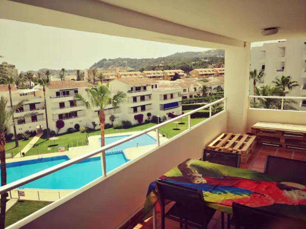 Casa En Urb. Con La Piscina Mas Grande De Javea. Екстериор снимка